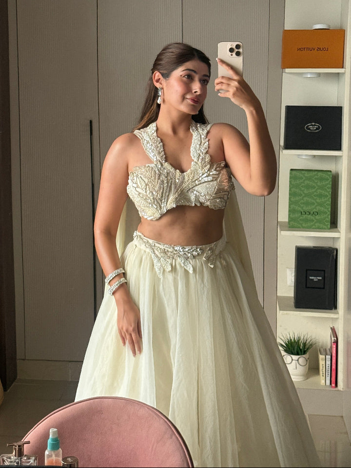SAUNDARYA - IVORY LEHENGA BT