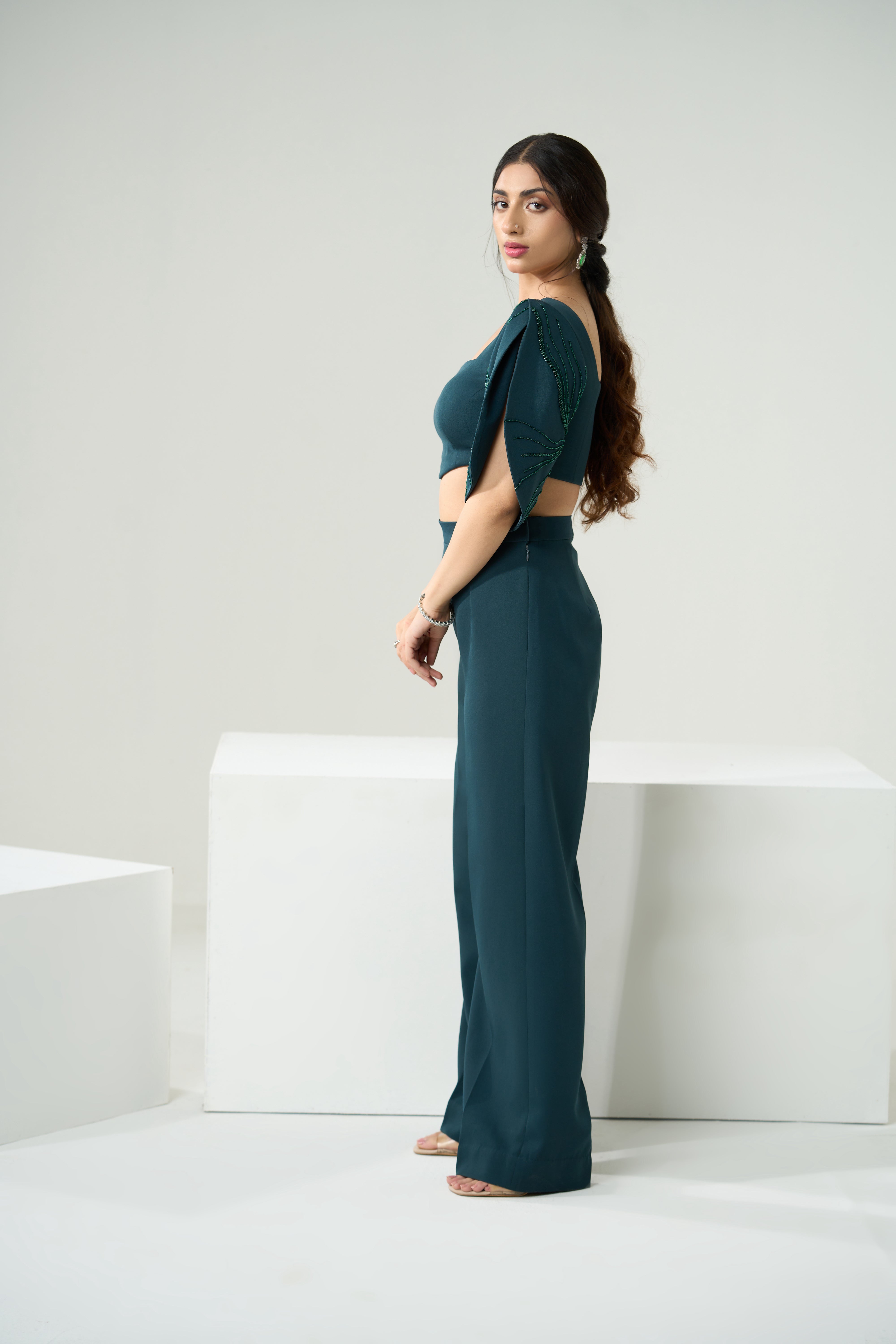 Dark Green Crop Top Leaf Style Sleeve